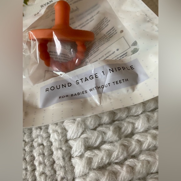 Ryan & Rose Cutie Pat Pacifier and Teether - Picture 8 of 9